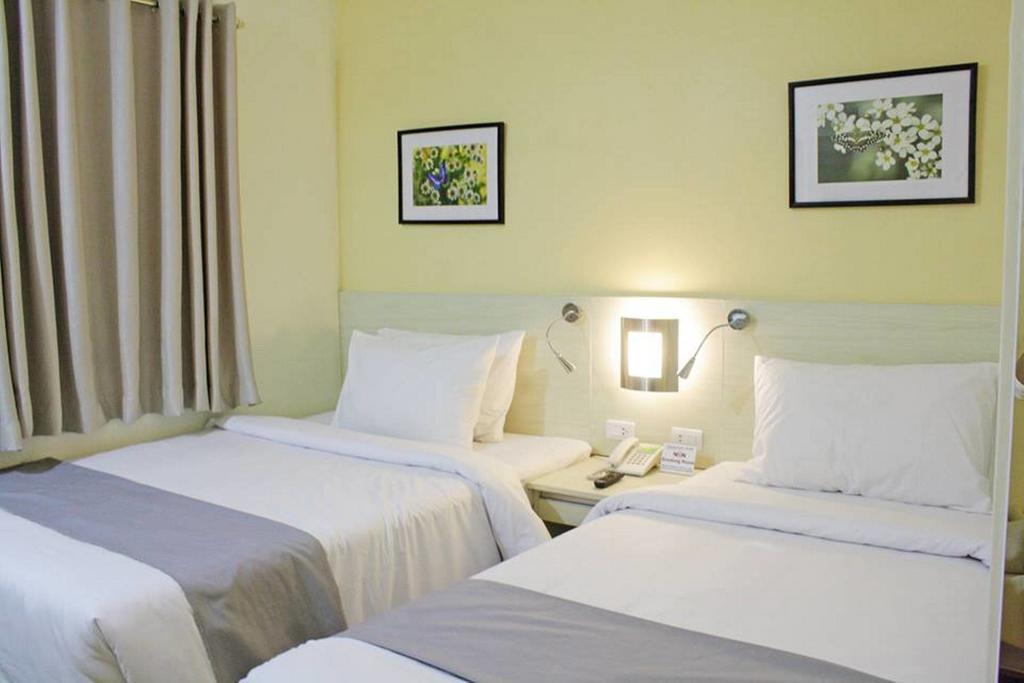 Hamersons Hotel Cebu Exterior photo
