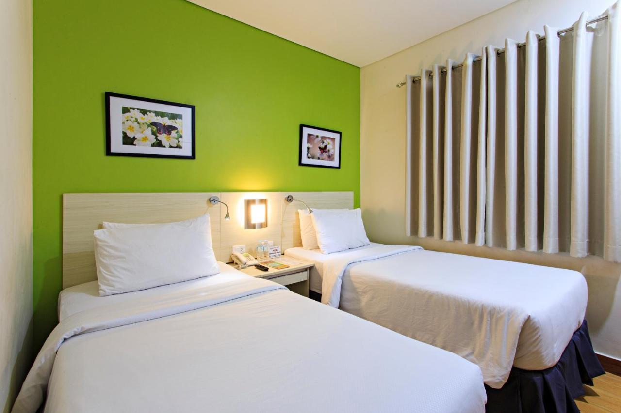 Hamersons Hotel Cebu Exterior photo
